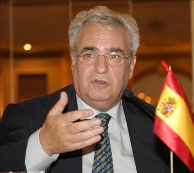 enrique mujica